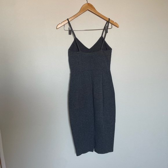 H&M grey body con dress - Picture 2 of 4